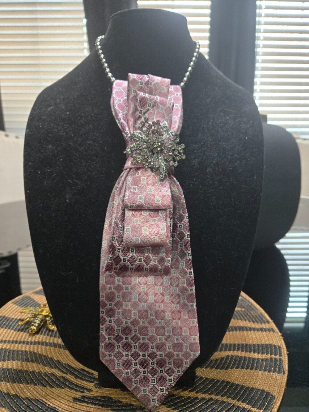 Decorative Tie Necklace with Brooch